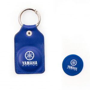 N24-JK006-E0-00-YAMAHA-RACING-TAG-KEYRING-Studio-001